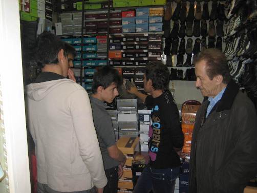 Einkaufen in Lahijan